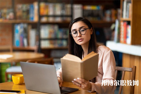 河南哪里的中專學校能讀模具制造技術專業(yè)