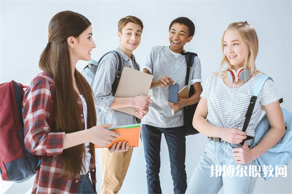河南哪里的中職學校能讀旅游服務與酒店管理專業(yè)