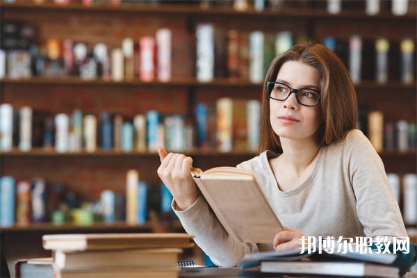 河南哪里的中職學校能讀工商管理專業(yè)