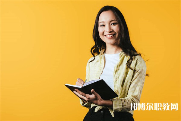 廣西哪里的中職學(xué)校能讀汽車(chē)維護(hù)與營(yíng)銷(xiāo)專(zhuān)業(yè)