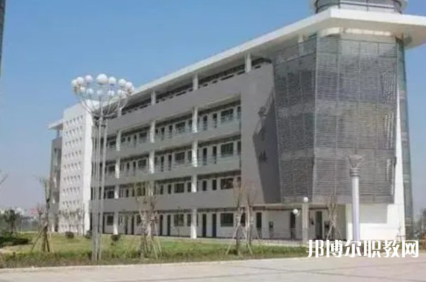 安慶樅川經(jīng)濟技術(shù)學(xué)校怎么樣、好不好