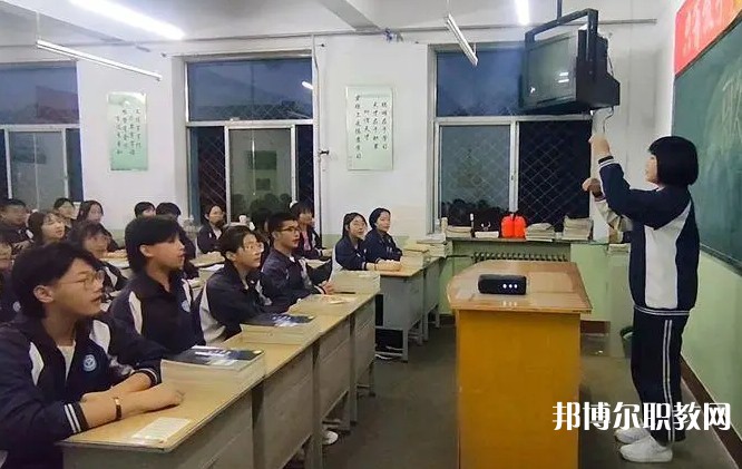 原平修遠職業(yè)高級中學網(wǎng)站網(wǎng)址主頁