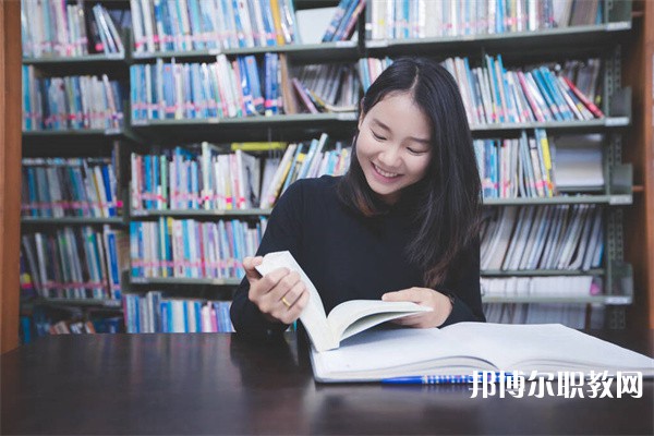 四川哪里的技工學(xué)校能讀會(huì)計(jì)電算化專(zhuān)業(yè)