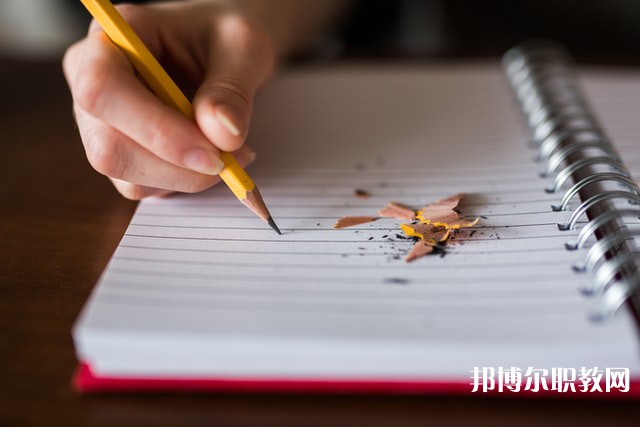 四川哪里的中職學校能讀家政服務與管理專業(yè)