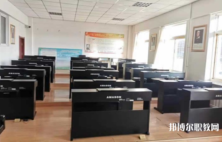 撫順縣職業(yè)高級中學(xué)地址，乘車路線