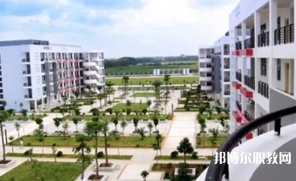2024本溪市衛(wèi)生學校招生計劃 招生人數(shù)是多少(附要求、條件、對象)
