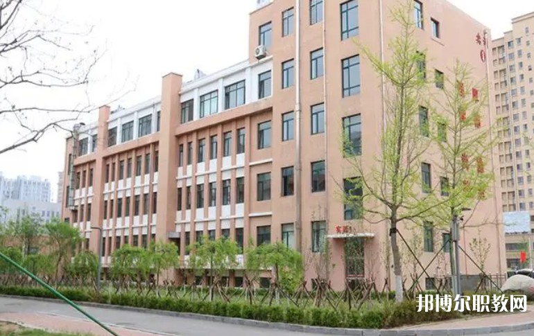 2024丹東市中等職業(yè)技術(shù)專業(yè)學(xué)校招生計(jì)劃 招生人數(shù)是多少(附要求、條件、對(duì)象)