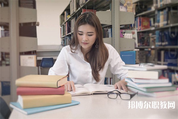 貴州哪里的中職學(xué)校能讀農(nóng)林經(jīng)濟(jì)管理專(zhuān)業(yè)