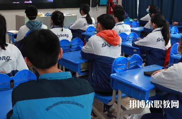 2025綿陽職業(yè)中學最新排名前三名單