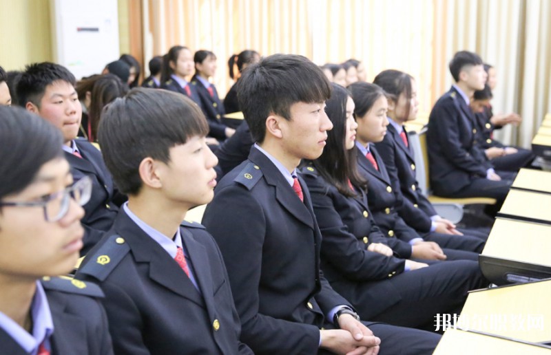湖北2025年讀鐵路學(xué)校讀什么專(zhuān)業(yè)好