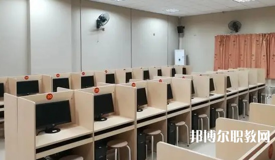 四川2025年消防技術(shù)工程學(xué)校都有什么專(zhuān)業(yè)適合女生